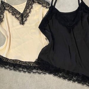 Top pico encaje